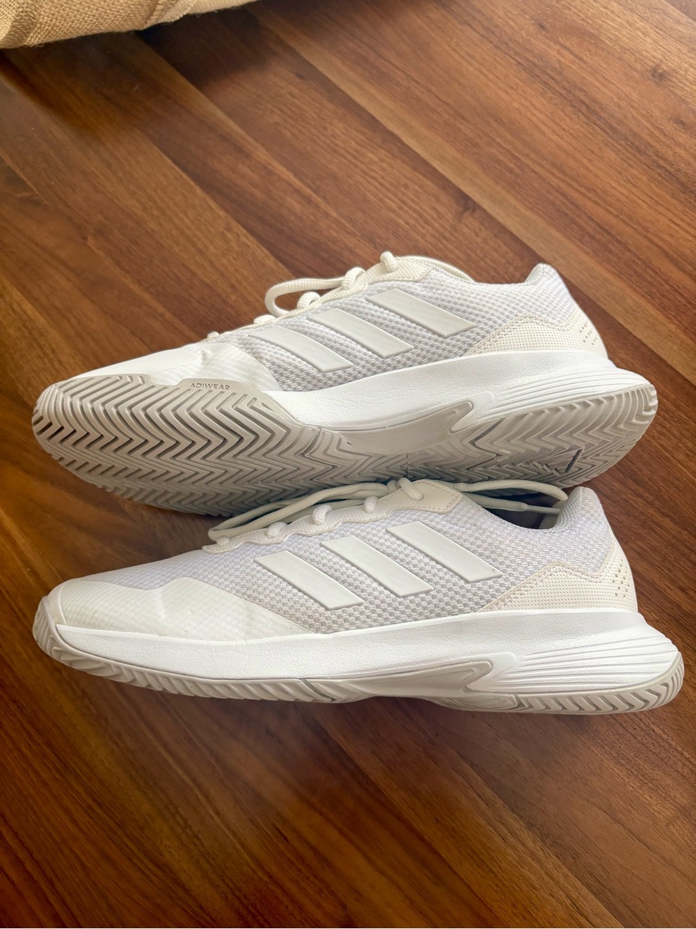 White Athletic Pickle Ball Shoes Womens Gamecourt 2 WSneaker - Picture 3 of 7
